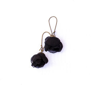 "Frida" earrings by Ana Popova